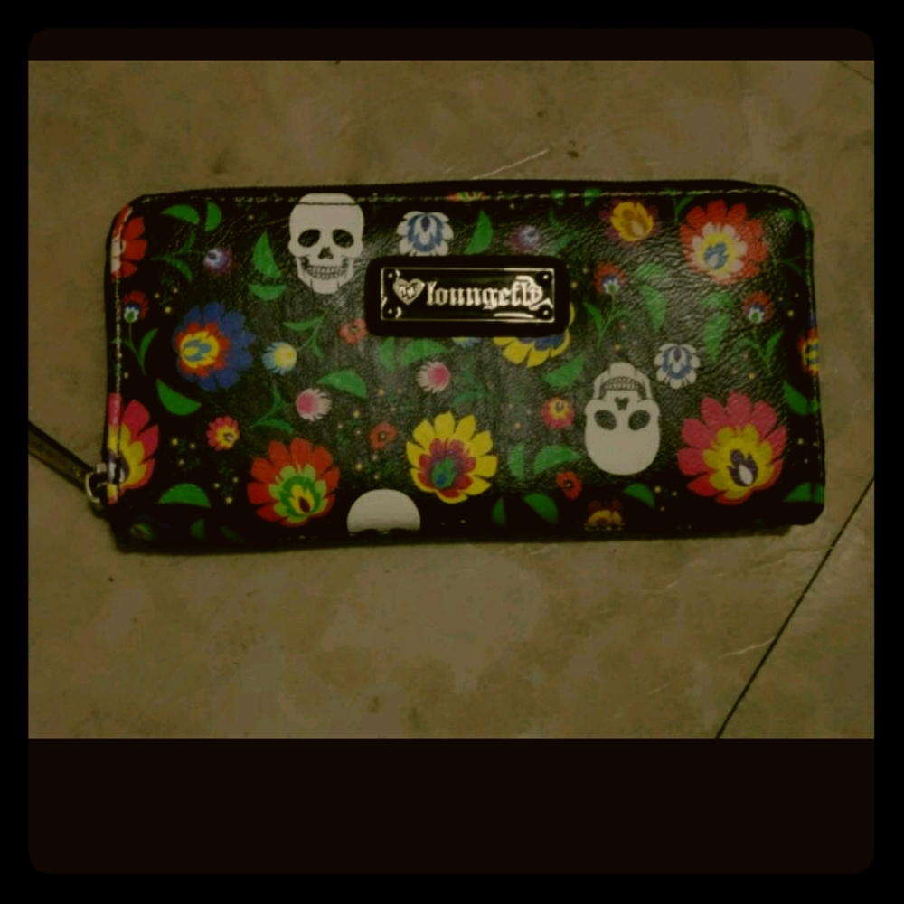 New Skull Wallet